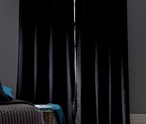 * Závěsy do VJP – splněno 2/2 ks